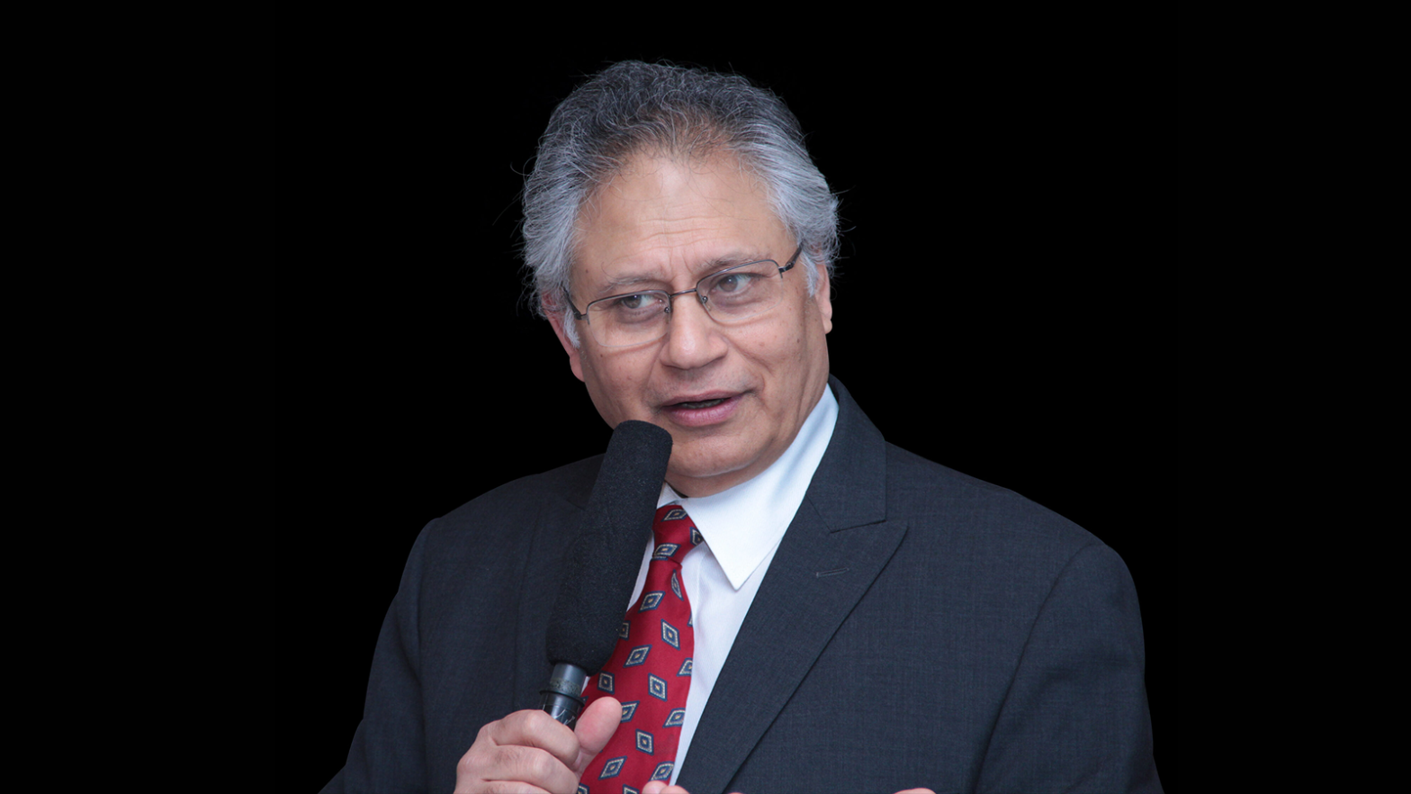 Empower Your Life Journey with Lessons from Shiv Khera – Renowned Motivational Speaker and Bestselling Author